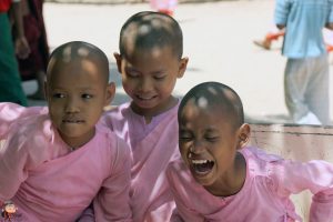 Sonrisas en Myanmar