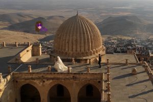 mirador desde arriba de la madrasa en mardin